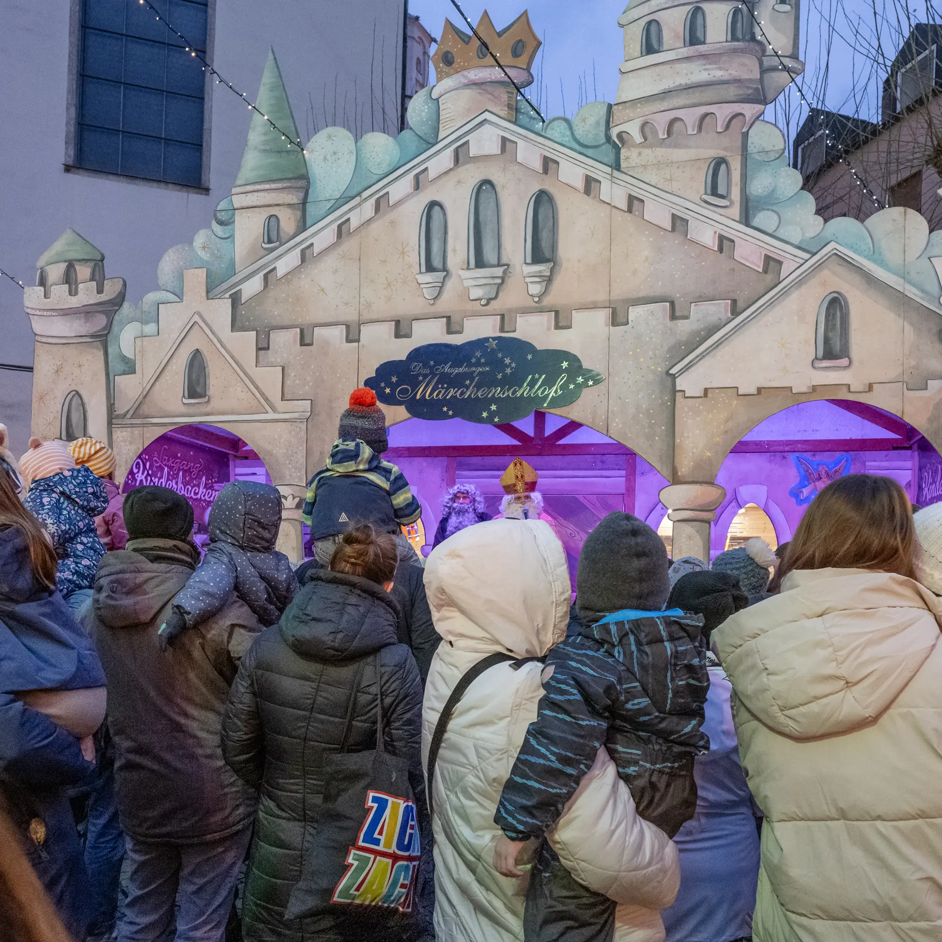 märchenschloss Märchenschloss - Puppentheater